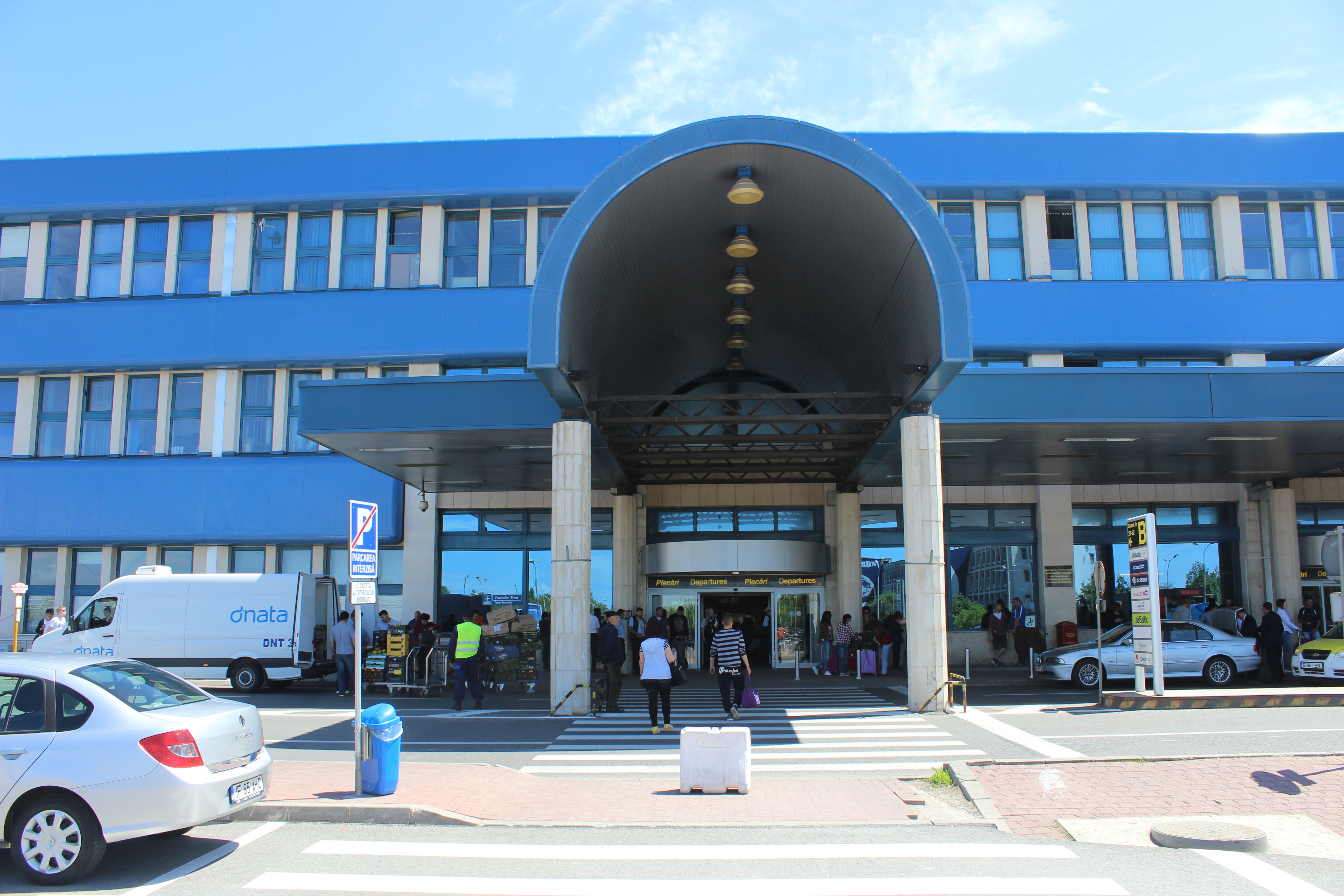 Airport in Bkarest - Aeroportul Internațional Henri Coanda Bucureşti